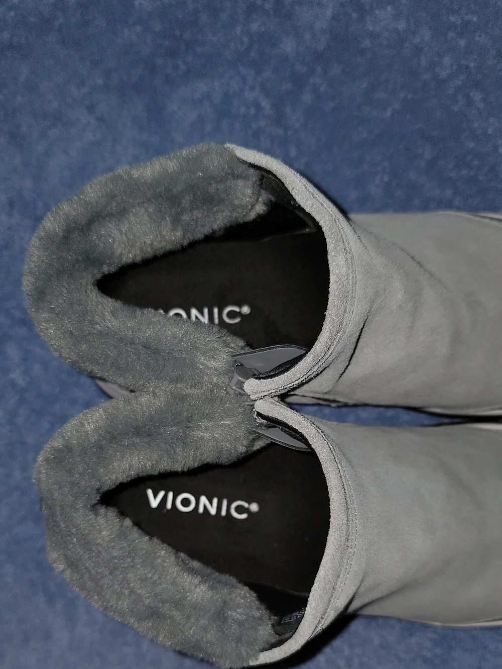 Vionic Norwood Women’s 7.5 Faux Fur Boots Grey Suede Leather Water Repellent